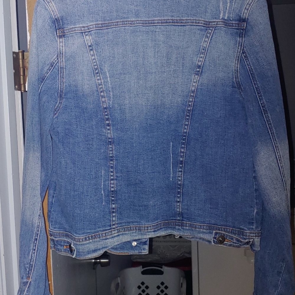 Jean jacket - Picture 5 of 7